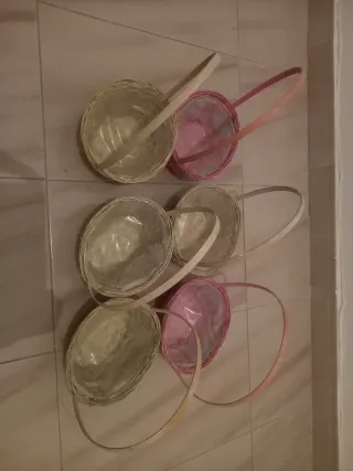 3 Cestas Decorativas Mimbre 2€ unidad