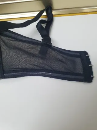 Sujetador Triumph balconet 95D Negro con etiquetas