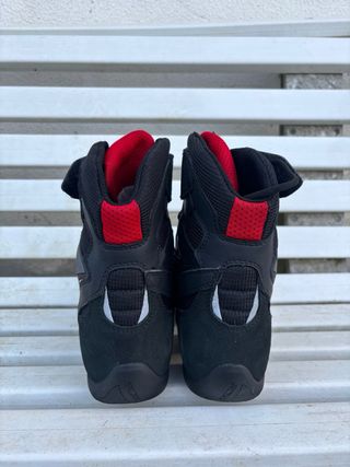 Botas TCX Impermeáveis Preto/Vermelho Tamanho 43