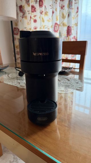 Cafetera Nespresso DeLonghi