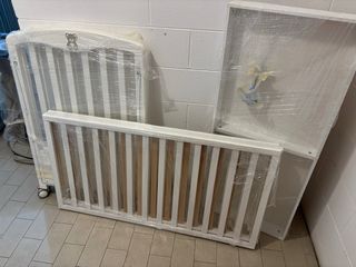 Lettino bimbo bianco con orsetto