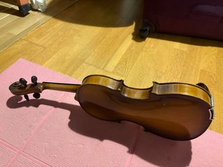 Violín Skylark con arco y maleta