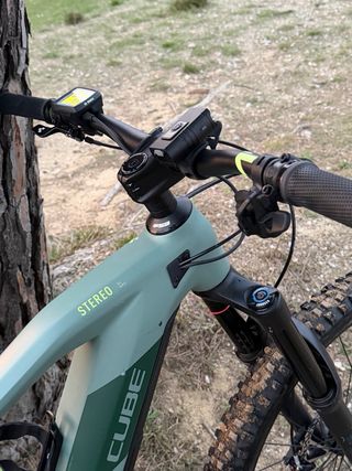 E-Bike Cube Carbono 160mm Bosch 625Wh/ Talla S