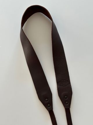 Correa para Cámara en Cuero Artesanal