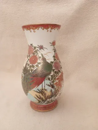 Jarrón oriental porcelana flores y pavo real