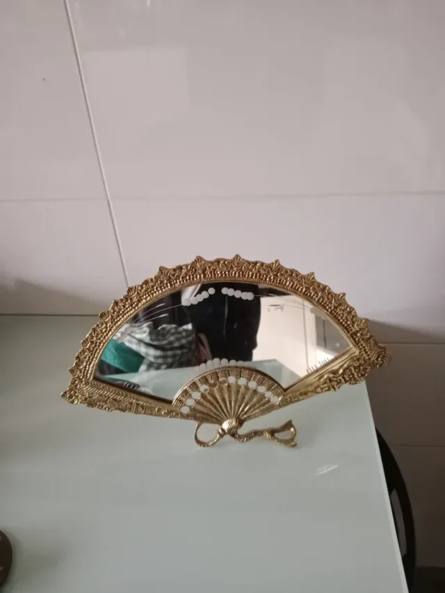 Adornos de metal decorativos