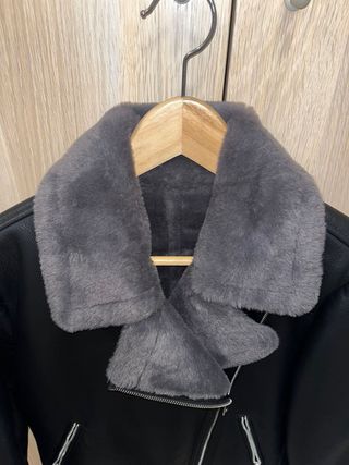 Chaqueta Piel Negra con Forro Gris