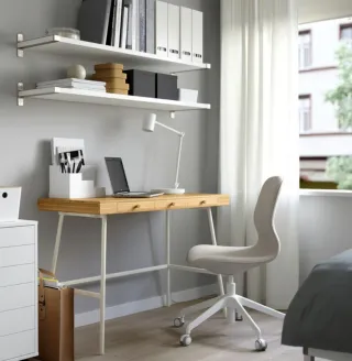 Escritorio bambú y metal