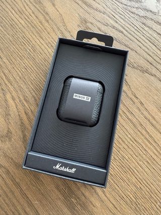 Marshall Minor IV sin abrir