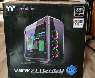 PC Gaming Potente y Visualmente Atractiva