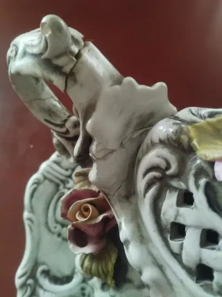 Sopera porcelana portuguesa flores