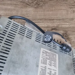 Alpine CDA-9847R CD Receiver