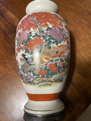 Jarrón de porcelana japonés con aves
