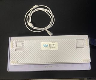 Tastiera meccanica custom spiderweb e con laccetto