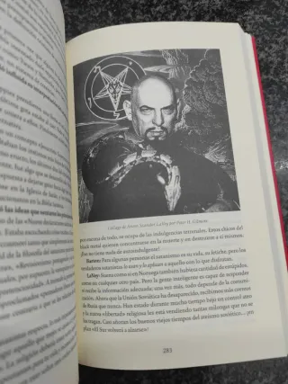 Señores del caos: El sangriento auge del metal ...