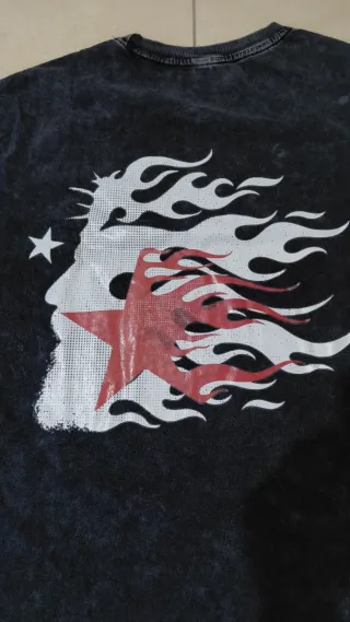 T-shirt Hellstar