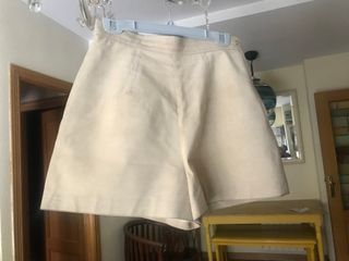 Pantalón corto cuero/ante mujer beige