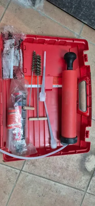 Pistola Hilti MD2000 taco químico