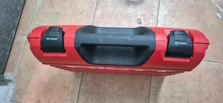 Pistola Hilti MD2000 taco químico