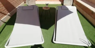 Tumbonas de jardín beige y gris