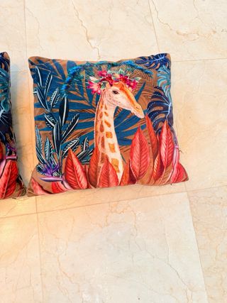 2 Cojines Maisons du Monde Jirafa precio por 2