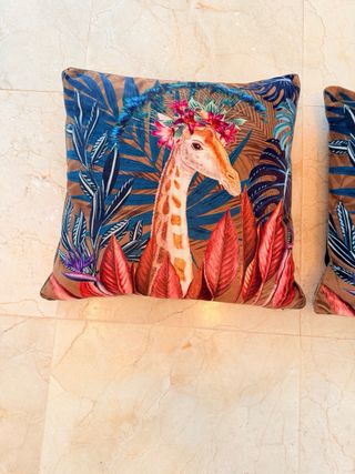 2 Cojines Maisons du Monde Jirafa precio por 2