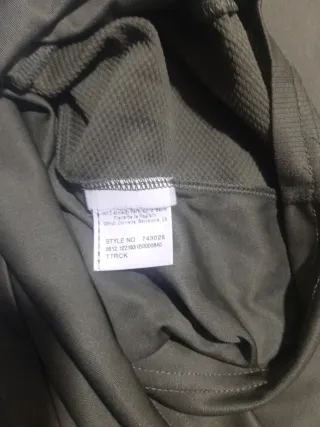 Camiseta Puma Verde Militar Talla xl