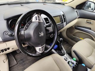 Peugeot 4007 2011