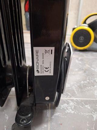 Radiador Bionaire Negro/Plata