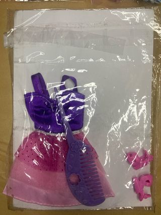 Lote Ropa y Accesorios Barbie