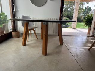Mesa de madera redonda Diámetro 160cm