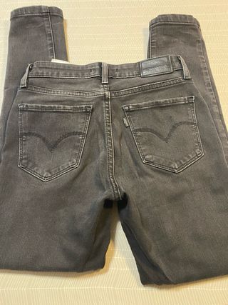 Levi's 711 Skinny Donna W25 L30 Grigio