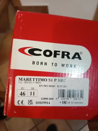 Zapatos de seguridad COFRA grises