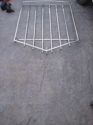 Baca Chevrolet Impala 327