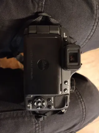 Cámara Leica V Lux 2 Negra