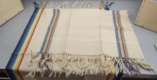 Asciugamani in canapa con strisce colorate