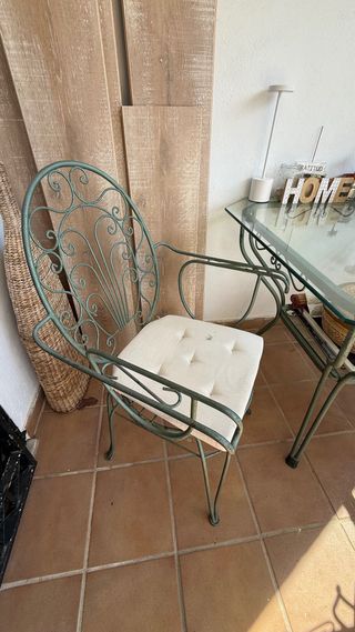 Mesa y 2 Sillas Hierro y Cristal