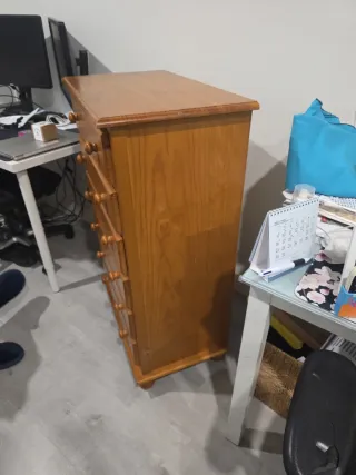 Cómoda de pino con 6 cajones