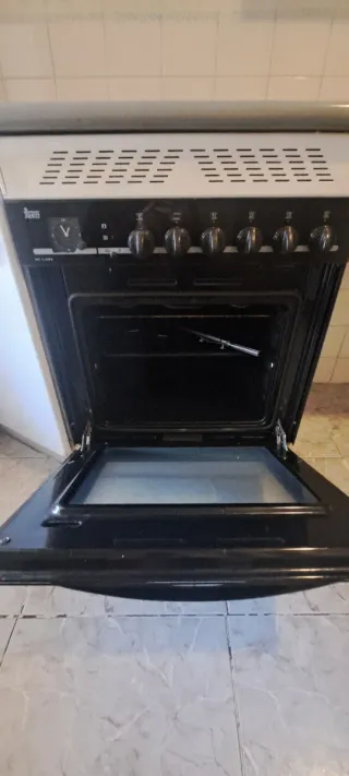 Conjunto Muebles de cocina blancos y grises