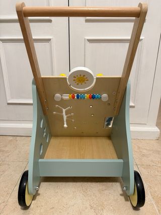 Andador de madera Montessori para bebé actividades