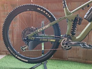 Protector cambio MTB