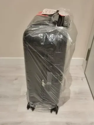 Maleta John Travel Negra Rígida 63L