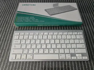 Teclado Inalámbrico OMOTON Plata y Blanco