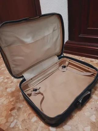 Maletín vintage negro