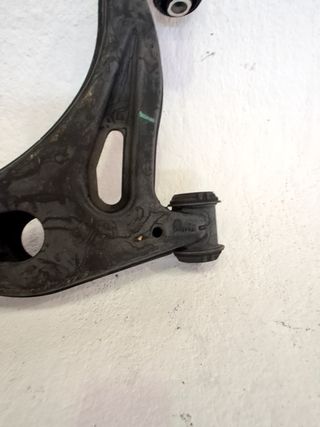 BRAZO SUSPENSION INFERIOR DELANTERO IZQUIERDO MERCEDES-BENZ