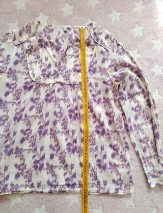 Blusa GAP floral lila morado Talla M