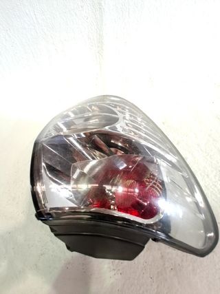 PILOTO TRASERO IZQUIERDO CHEVROLET CAPTIVA 777040