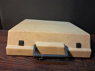 MAQUINA ESCRIBIR OLYMPIA TRAVELLER