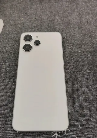 Xiaomi Redmi 12 256GB 8GB RAM gris polar.