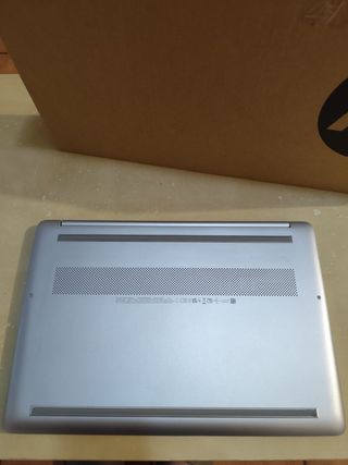 Portátil HP 15s |16GB RAM | 256GB SSD Casi Nuevo
